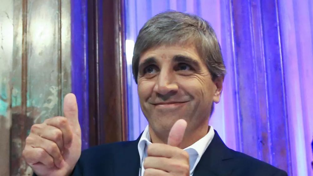 El primer ao de Milei cerr con ms deuda externa, cero ahorro y salida rcord de dlares al extranjero