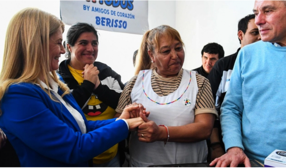 Campaa en la Tercera Seccin: Magario visit Berisso y dio sus fundamentos para votar en contra de Milei