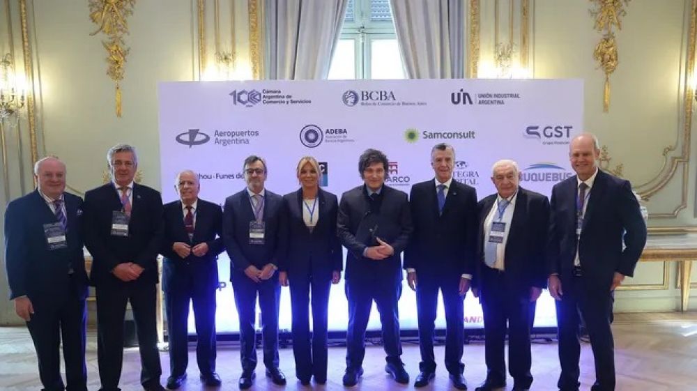 Los principales empresarios reiteraron su apoyo al plan econmico, pero temen por riesgos polticos