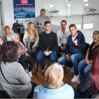 Massa hizo campaa este sbado junto a Katopodis: estuvo en San Martn y San Vicente
