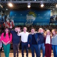 Vidal lanz la campaa de Por Santa Cruz y pidi romper la grieta entre Milei y los K
