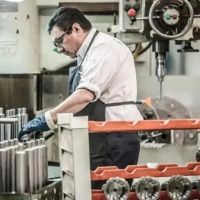 Altas tasas y cada del consumo golpean a las pymes, que advierten sobre la crisis