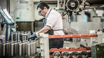 Altas tasas y cada del consumo golpean a las pymes, que advierten sobre la crisis