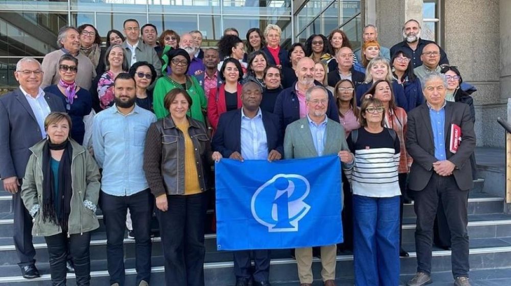 Docentes del mundo reclaman ms inversin educativa en la Cumbre Mundial en Chile