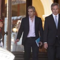 El Gobierno admite que intervino el mercado porque la suba del dlar genera inestabilidad al pie de las urnas