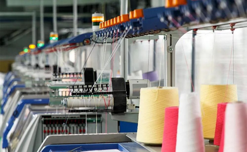 Tecotex reduce turnos laborales y despide empleados ante la crisis en la industria textil