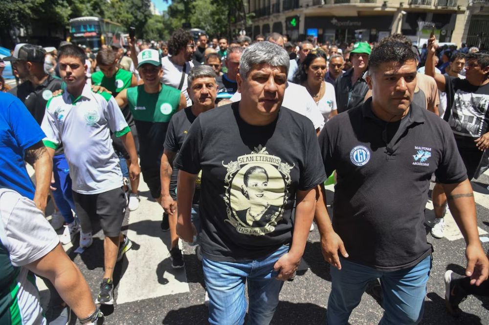 La Corte orden avanzar contra el gremio de los Moyano por el bloqueo a una empresa