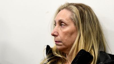Bronca de Karina con el Nene Vera por la falta de gente en el acto de Moreno: 