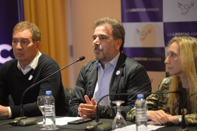 La derrota electoral de LLA arrastr al PRO: perdi estructura, identidad, y vuelven a surgir las crticas internas