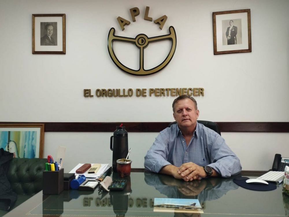 Bir asegur que la CGT le dio demasiado aire al gobierno y reclam un acuerdo programtico antes de definir la prxima conduccin