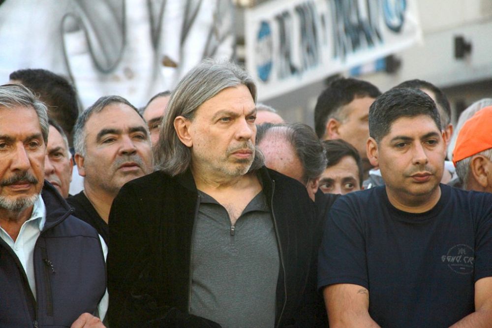 Ricci tras el demoledor triunfo del peronismo. Queda en evidencia que hay dos modelos: uno de crueldad y destruccin, derrotado ayer, y por otro lado el de la justicia social