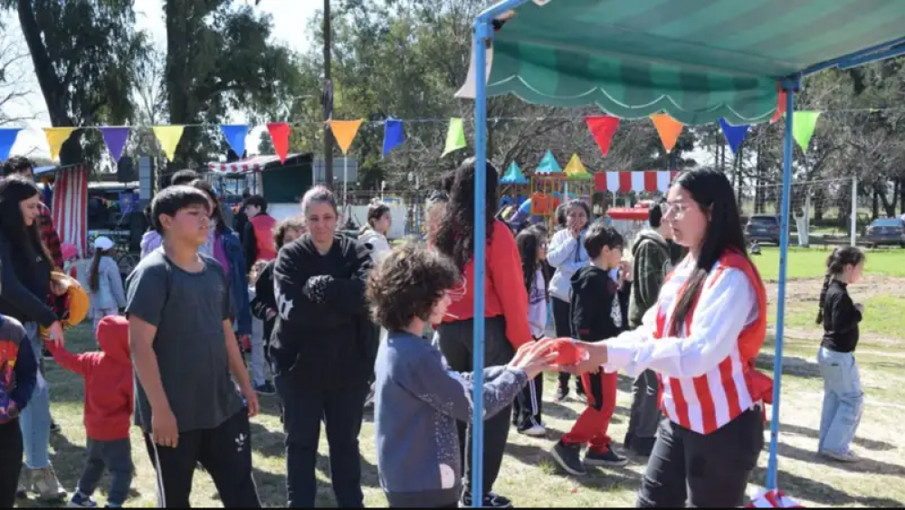 La Asociacin de Empleados de Despachantes de Aduana celebr el Da de la Niez con juegos, msica, magia y variadas sorpresas