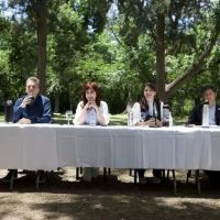 El telfono de Kicillof, la calculadora de Cristina y las encuestas de Massa: lo que dej la victoria del peronismo