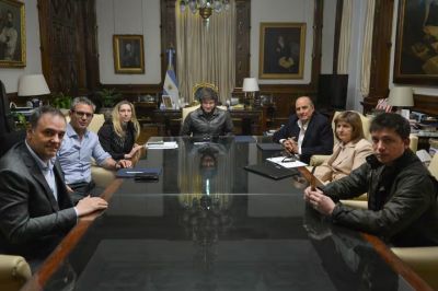 Sin modificaciones en el equipo ni en el programa, Milei se conforma con exhibir otra dinmica en la toma de decisiones