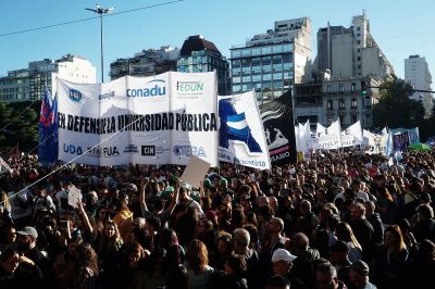 Los gremios universitarios anunciaron paro nacional para el 12 de septiembre y la tercera Marcha Federal