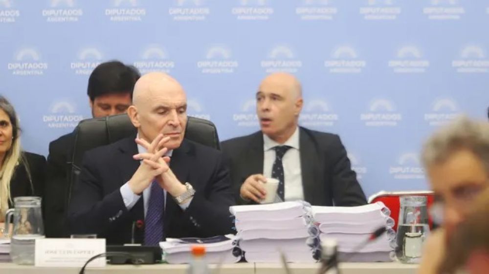 La interna por Jos Luis Espert tensa ms la mesa bonaerense de La Libertad Avanza y el PRO