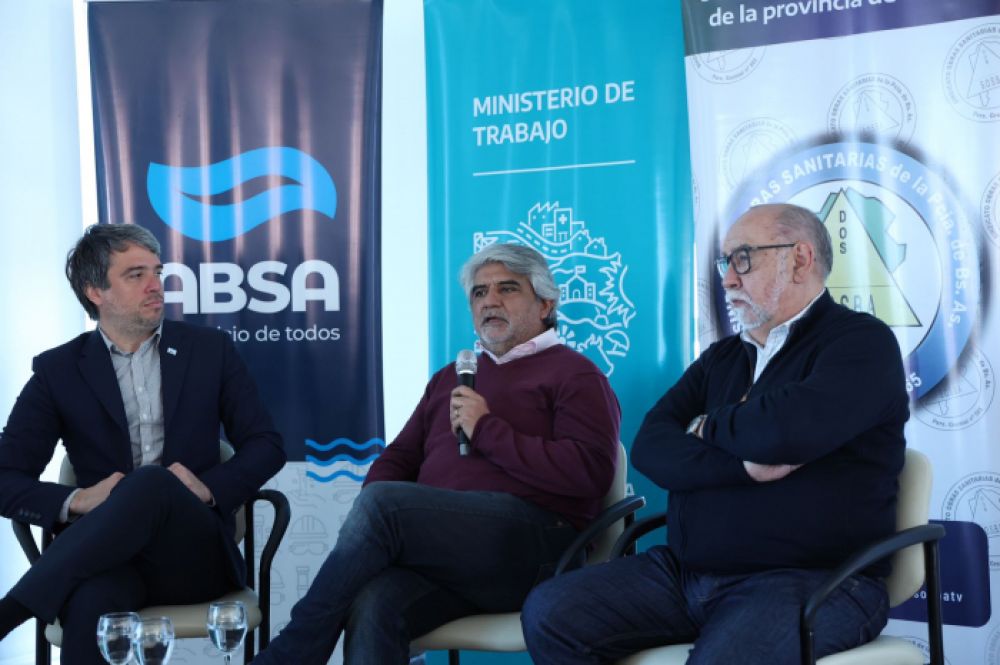 Walter Correa lanz los comits mixtos de salud, higiene y seguridad en la empresa de Aguas Bonaerenses ABSA: Su gestin demuestra que el Estado puede garantizar recursos esenciales