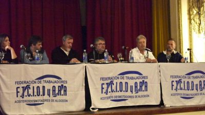 Aceiteros, UOM, ATE y SiPreBA llaman a la unidad obrera para exigir salario digno y defender el derecho a huelga