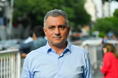 Cunto poder tiene Sebastin Pareja, principal apuntado por la derrota de La Libertad Avanza en Buenos Aires