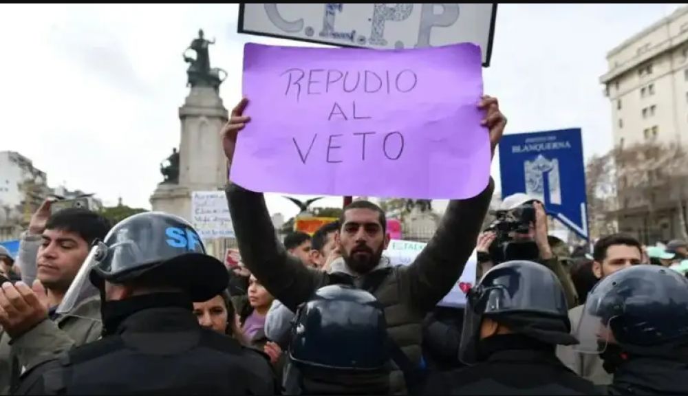 Se viene un sper mircoles contra la motosierra de Milei: universidades, la ciencia y pediatra defienden sus leyes