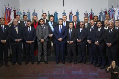 Pese al llamado al dilogo, la mayora de los gobernadores esperar a octubre antes de sentarse a negociar con la Casa Rosada