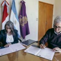 Critas y la UNC firmaron un convenio para el reciclaje de papel