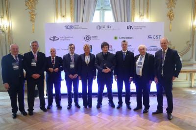 Analistas y empresarios valoraron el equilibrio fiscal, pero pidieron consensos