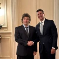 Javier Milei lleg a Paraguay para participar de la CPAC y reunirse con Santiago Pea
