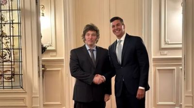 Javier Milei lleg a Paraguay para participar de la CPAC y reunirse con Santiago Pea
