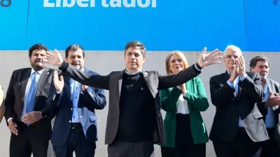 Kicillof encara otra campaa y desafa a Milei: 