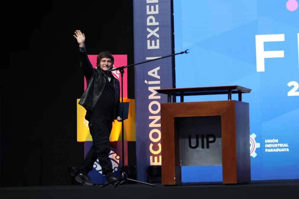 Milei gira el discurso frente a la realidad poltica y rearma la campaa con una agenda que no es propia