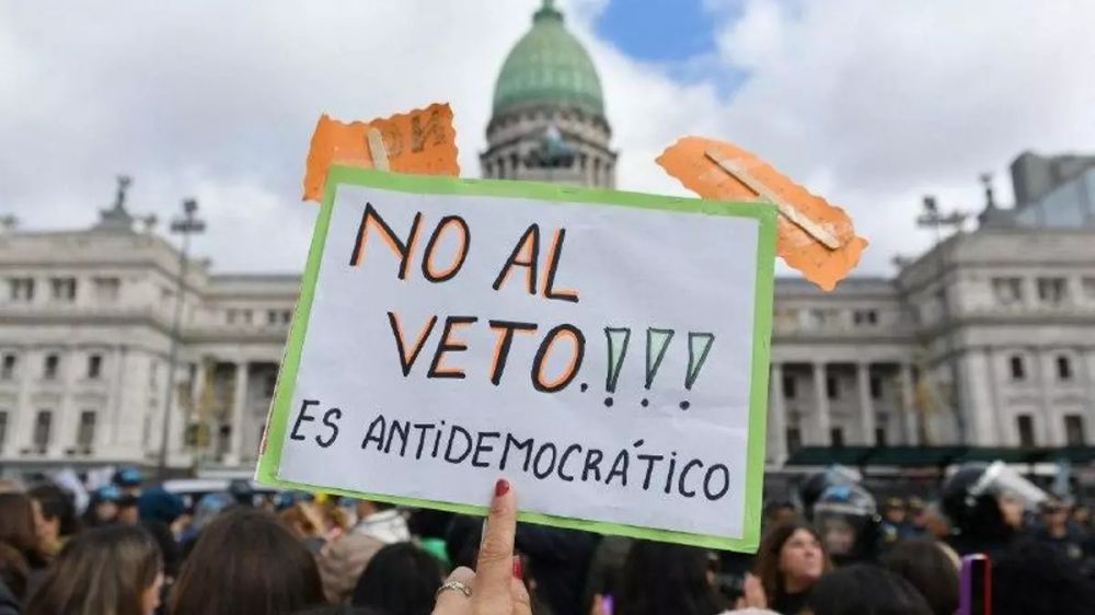 La pelea por los indecisos: Milei y la oposicin juegan a todo o nada en la previa de la sesin por los vetos a la emergencia peditrica y el financiamiento universitario