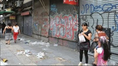 El ajuste avanza sobre los nios: Milei quiere congelar la AUH y profundizar el vaciamiento de programas