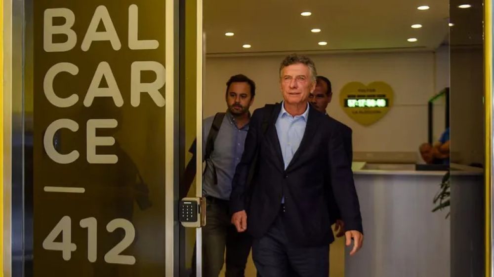 En la hora crtica de Javier Milei, Macri vuelve y muestra la tropa: foto con todos los candidatos del PRO