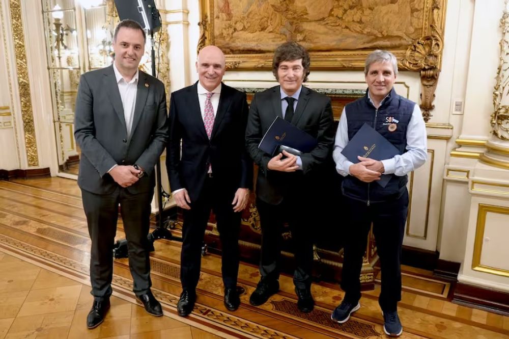 Presupuesto 2026: no habr� refuerzos en jubilaciones, crece la presi�n tributaria y subir�an las tarifas de luz y gas