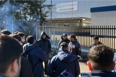 Desde que asumieron Javier Milei y Luis Caputo, cerraron 30 empresas por da