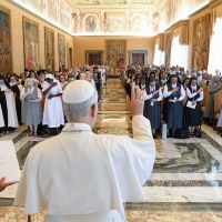 El Papa Len XIV: Dios ha encontrado no a una, sino a muchas mujeres fuertes y valientes