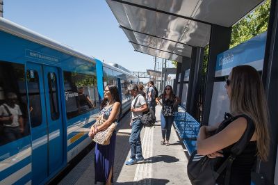 La Fraternidad advierte que las demoras en los trenes continuarn por el estado de las vas