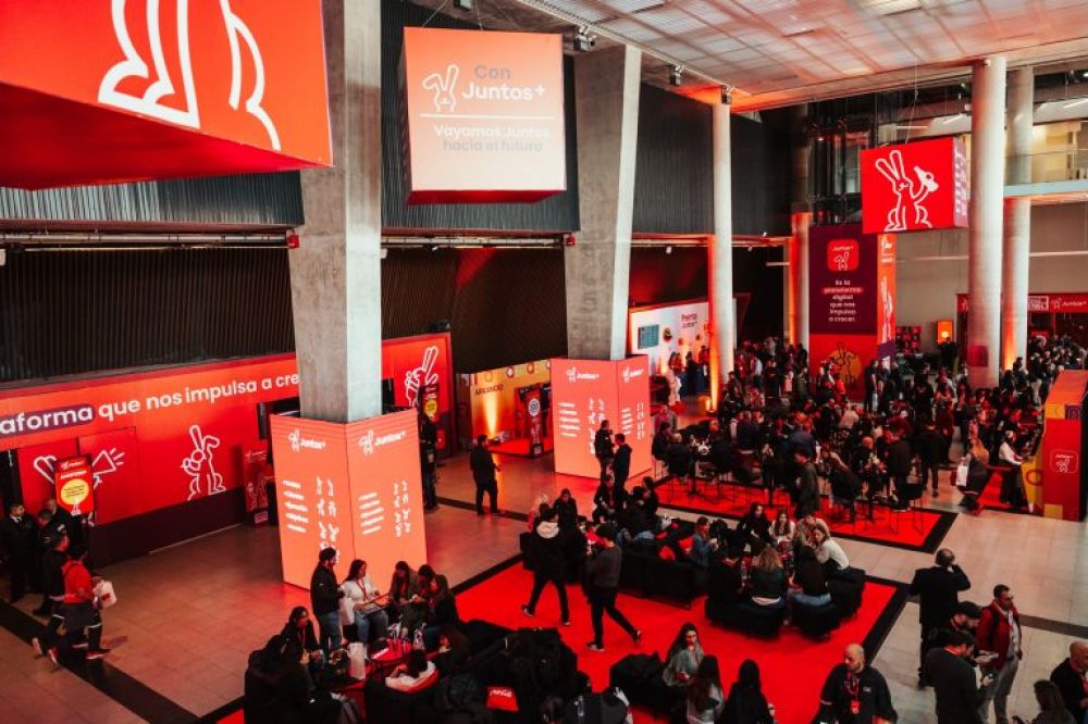 Coca-Cola FEMSA lanza en Argentina la plataforma Juntos+ App