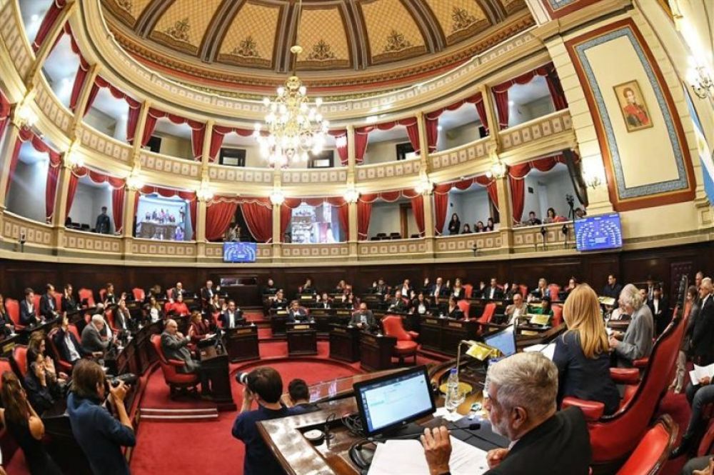 Magario apura reuniones para avanzar con el endeudamiento que necesita Kicillof
