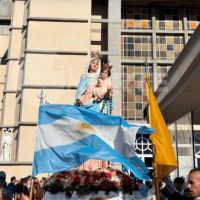 Multitudinaria peregrinacin por el 42 aniversario de la Virgen de San Nicols