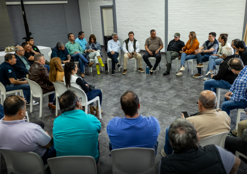 CGT Alto Valle y la CGT Zona Atlntica con los candidatos de JDRN