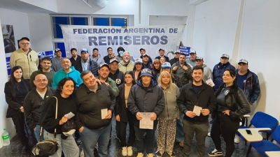 Alejandro Poli fue reelecto al frente del Sindicato nico de Remises y autos al Instante (SURyA)
