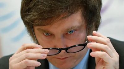 Javier Milei tiene que dejar de ser Milei para ganar las elecciones?