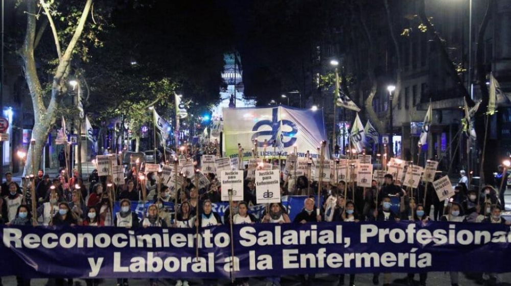 Olla popular de la enfermera frente al Tribunal Superior: Nos discriminan y la Justicia tiene que definir