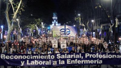 Olla popular de la enfermera frente al Tribunal Superior: Nos discriminan y la Justicia tiene que definir