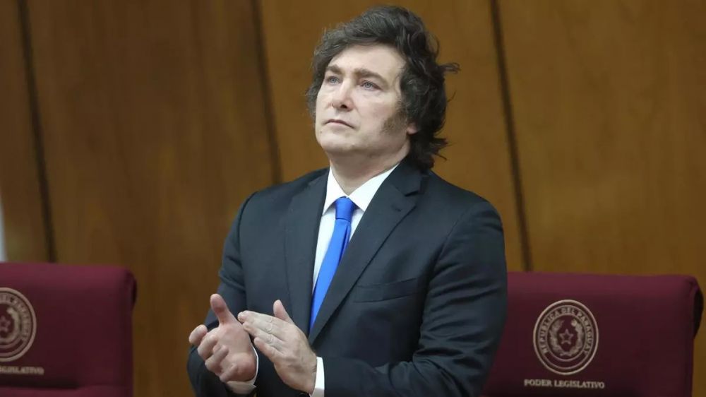 Los Milei bajo asedio: interpelaciones, embestidas legislativas y una respuesta musical