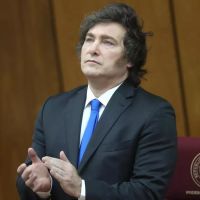 Los Milei bajo asedio: interpelaciones, embestidas legislativas y una respuesta musical