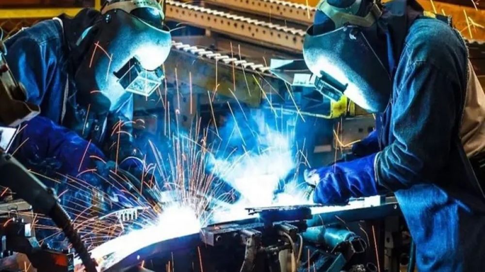 Crisis en la industria metalrgica: en agosto cay un 6,1% anual y un 2,3% mensual