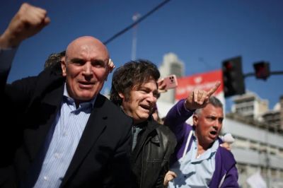 Operativo control de daos: Javier Milei baj lnea y arm un scrum en defensa de Jos Luis Espert